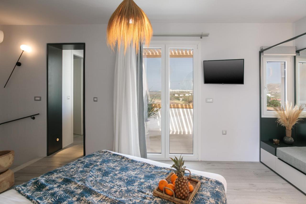 Sunday Luxury Suites Agia Anna  ภายนอก รูปภาพ