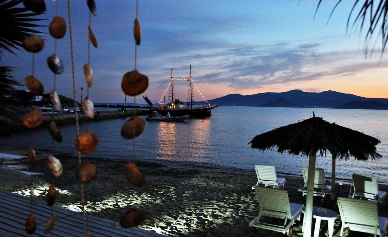 Sunday Luxury Suites Agia Anna  ภายนอก รูปภาพ