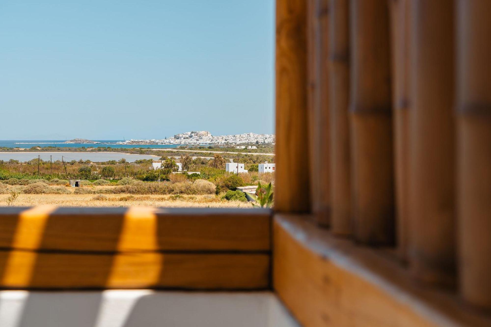 Sunday Luxury Suites Agia Anna  ภายนอก รูปภาพ