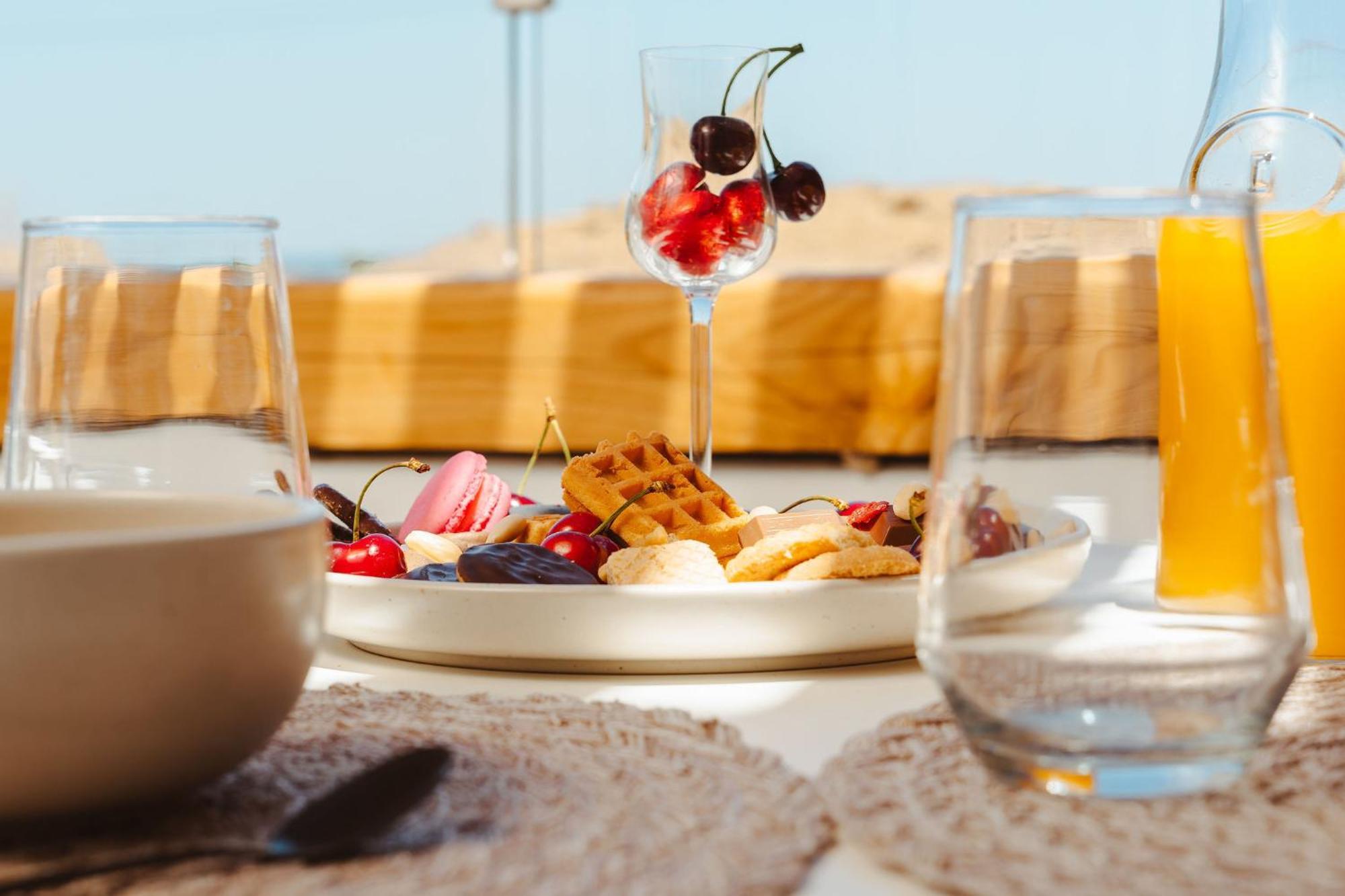 Sunday Luxury Suites Agia Anna  ภายนอก รูปภาพ