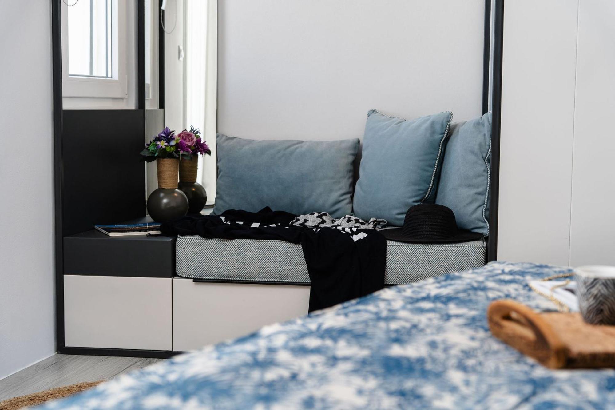 Sunday Luxury Suites Agia Anna  ภายนอก รูปภาพ